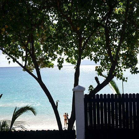 Sundown Beach Villa Glacis  Esterno foto